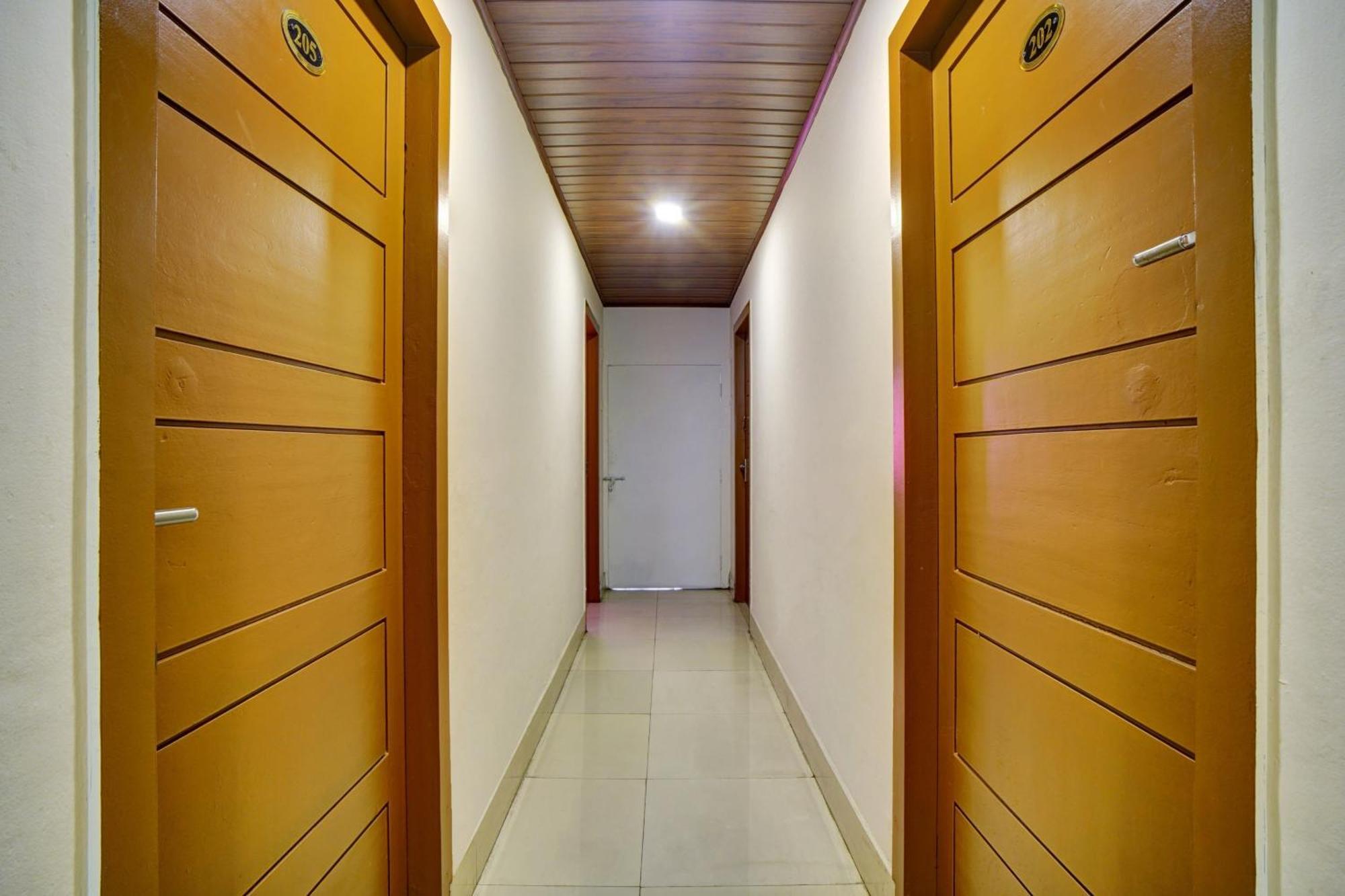Hotel O Chiyang Hotel Angamali Luaran gambar